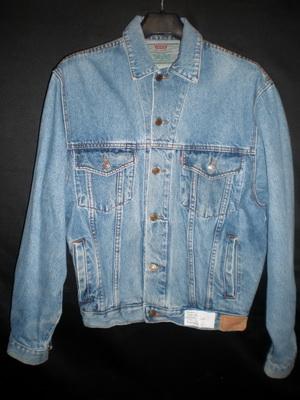 Chaqueta Vaquera  Levis de segunda mano TallaP