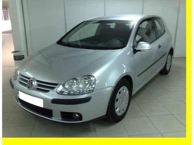 VOLKSWAGEN Golf 1.6 Trendline
