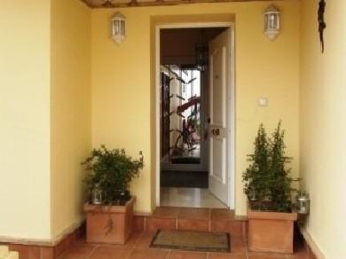 Chalet con 4 dormitorios se vende en Alhaurin de la Torre