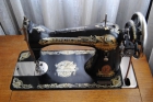 Máquina coser SINGER - 1917 en Perfecto Estado. Mueble con pedal incluido , - mejor precio | unprecio.es