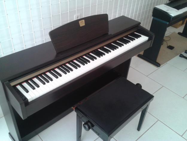 Piano Eléctrico de Ocasión Yamaha Clavinova CLP-320