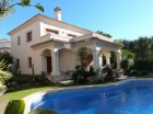Chalet con 4 dormitorios se vende en Mijas Costa, Costa del Sol - mejor precio | unprecio.es