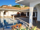 Chalet con 4 dormitorios se vende en Fuengirola, Costa del Sol - mejor precio | unprecio.es