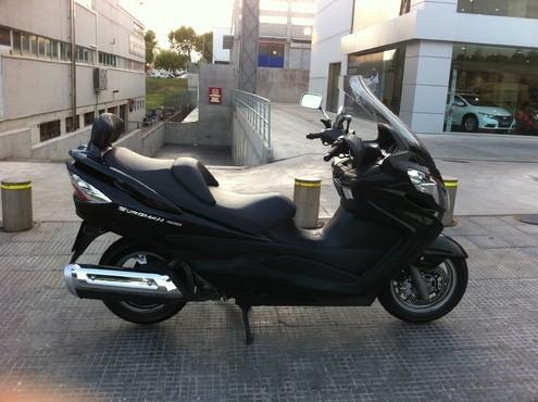 SUZUKI BURGMAN 400