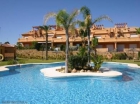 Adosado con 3 dormitorios se vende en Estepona, Costa del Sol - mejor precio | unprecio.es