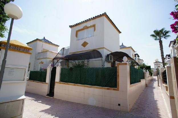 Casa adosada en Torrevieja