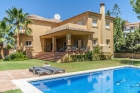 Chalet en venta en Elviria, Málaga (Costa del Sol) - mejor precio | unprecio.es