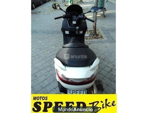 SUZUKI BURGMAN 200