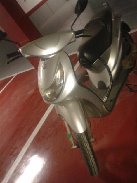 Moto peugeot looxor 5500km