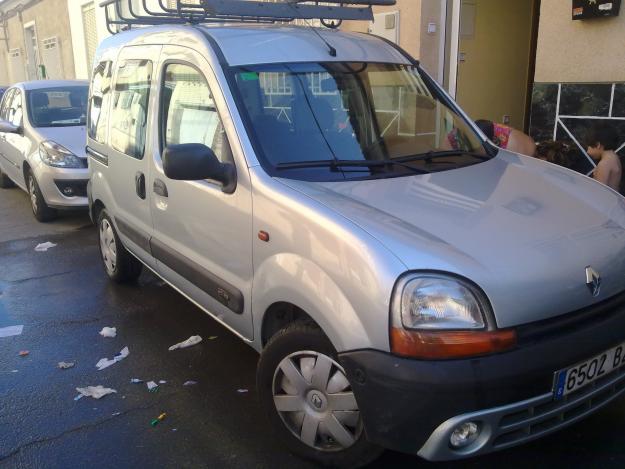 vendo renault kangoo