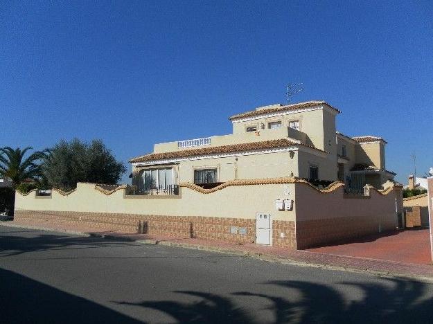 Chalet en venta en Siesta (La), Alicante (Costa Blanca)