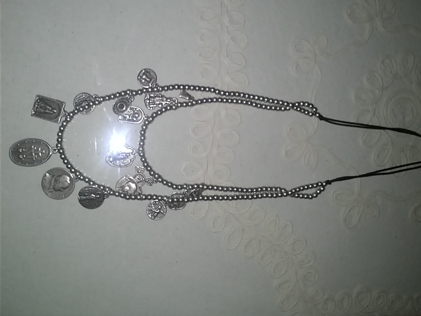 Collar uno de 50 exclusivo ( plata)