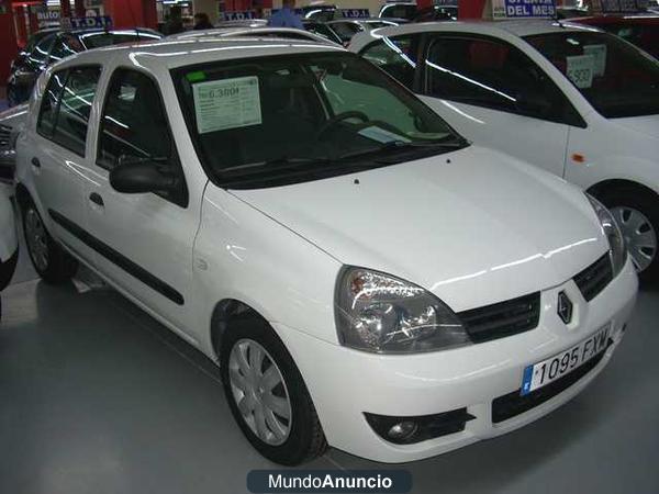 Renault CLIO 1.5 dCi