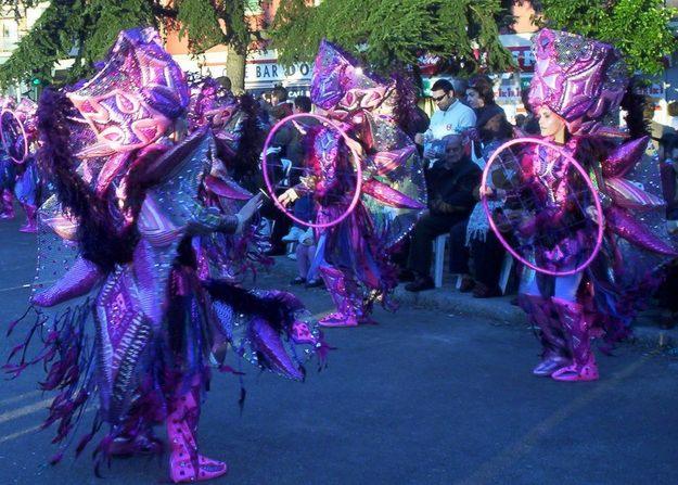 VENDO ESPECTACULAR TRAJE DE CARNAVAL