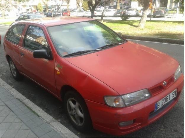 Vendo Nissan Almera 1.6 100 cv Gasolina Perfecto estado