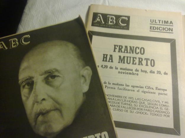 vendo coleccion de periodicos años 1975
