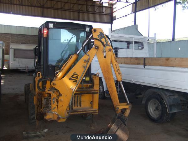 Vendo Retroexcavadora JCB