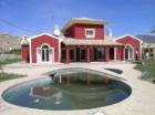 Chalet con 3 dormitorios se vende en Casares Costa, Costa del Sol - mejor precio | unprecio.es