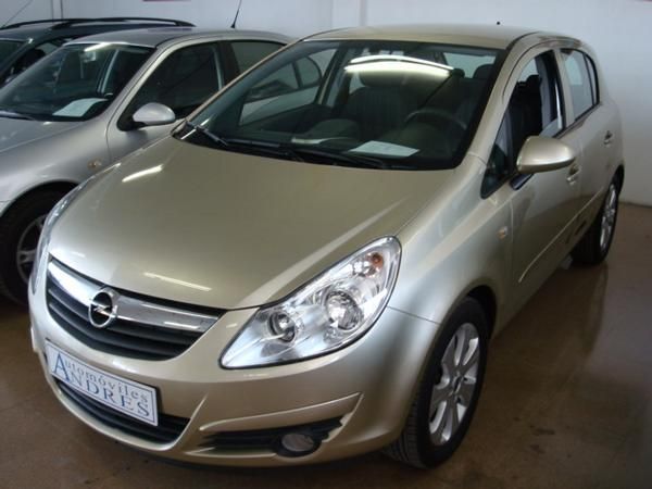 Opel Corsa 1.3 CDTi (28000km-hasta 2010 garantia opel-libro revisiones-2008-plan 2000E)