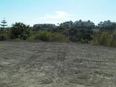 Terreno se vende en Estepona, Costa del Sol