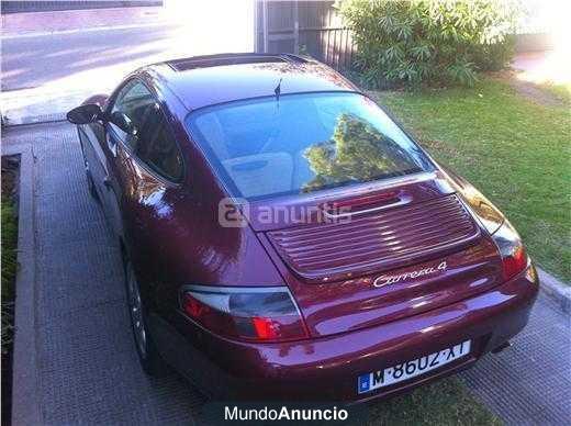 Porsche 911 CARRERA 4 COUPE