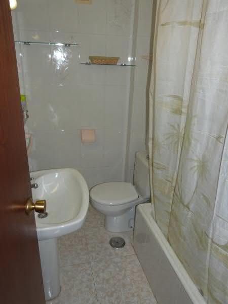 Se alquila apartamento en la Playa San Juan