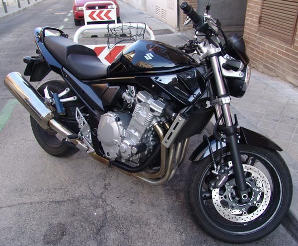 suzuki bandit 650 (2007)