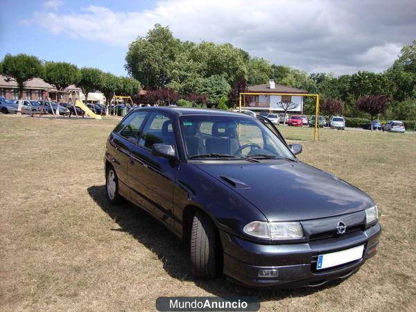 Opel Astra 2.0 - 16V GSI