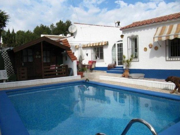 Chalet en venta en Nucia (la), Alicante (Costa Blanca)