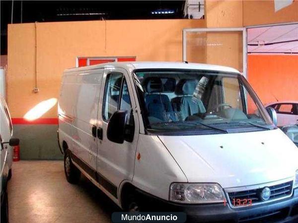 Fiat Ducato 11 2.3 JTD Furgon Paso Medio