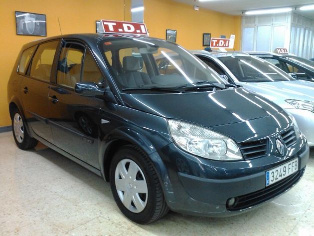 RENAULT GRAND SCENIC Dynamique 7 plazas 1.9dCi 130CV