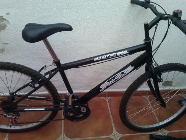 Vendo 4 bicicletas por 70€
