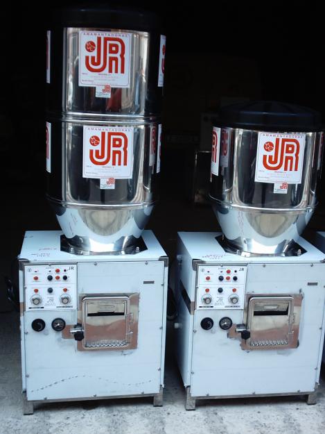 Amamantador JR robot-nodriza JR automatico para cabras y ovejas  nuevo modelo jr 2013