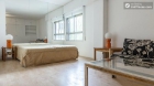 Humble studio apartment in traditional Chamberí - mejor precio | unprecio.es