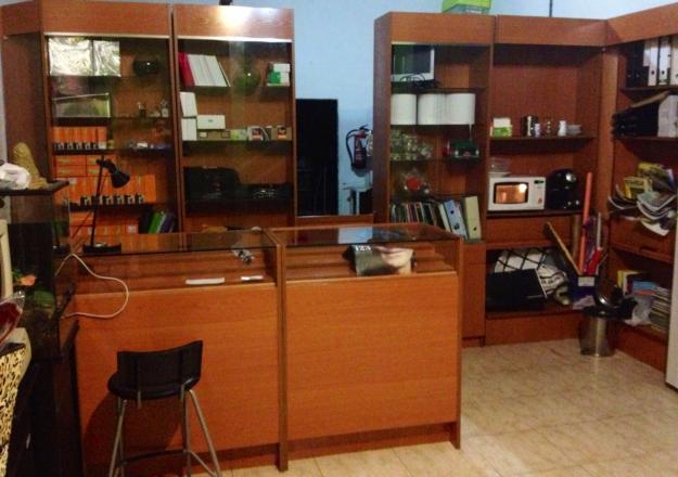 Muebles para local comercial Vitrinas y Mostradores (LIQUIDO) baratos