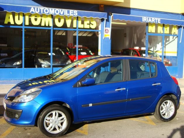 RENAULT Clio 1.5DCI Emotion 85 eco2