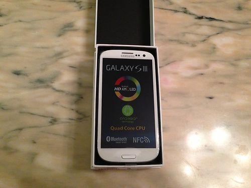 samsung galaxy s3,s iii, s iii s 3 blanco nuevo factura.