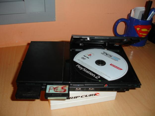 PLAYSTATION 2 SLIM