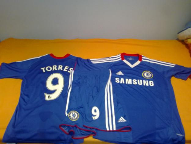 Se vende EQUIPACÓN DE TORRES CHELSEA NUEVA.