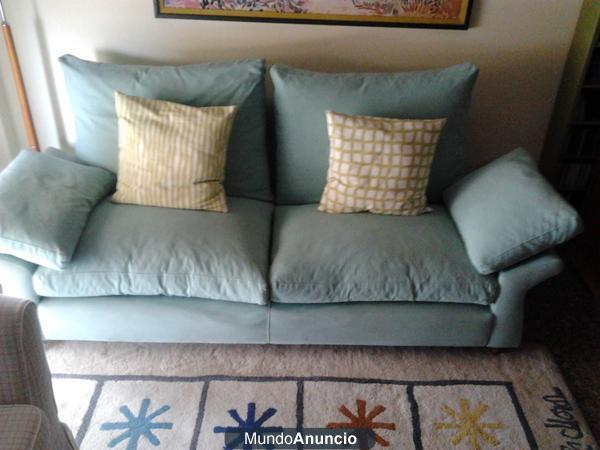 sofa con relleno de pluma natural