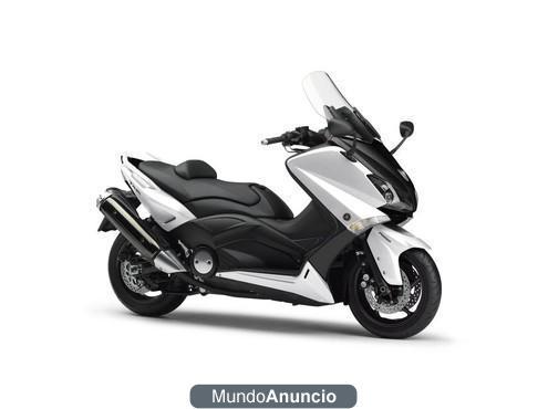 YAMAHA T-MAXpor 9499 euros