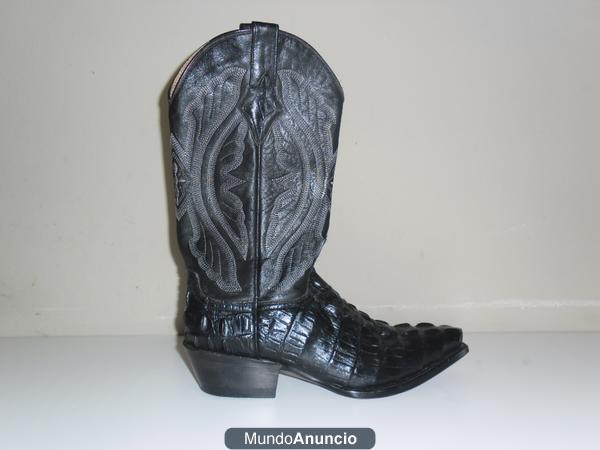 BOTAS CAMPERAS Y CHAQUETAS MOTERAS