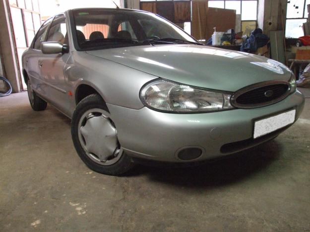 FORD MONDEO  1.8 TD Ghia