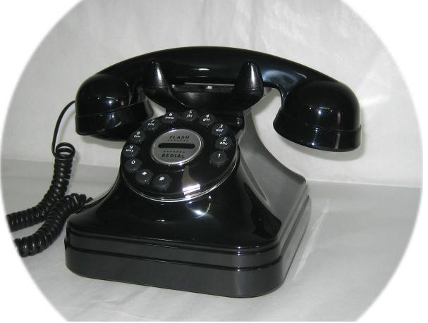 TELEFONO DE SOBREMESA TIPO ANTIGUO