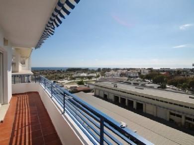 Apartamento con 4 dormitorios se vende en Marbella, Costa del Sol