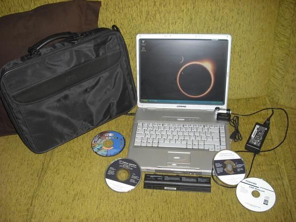 Compaq Presario M2000 + regalos