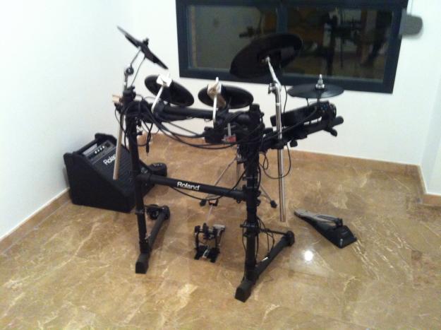 Bateria roland td3 seminueva