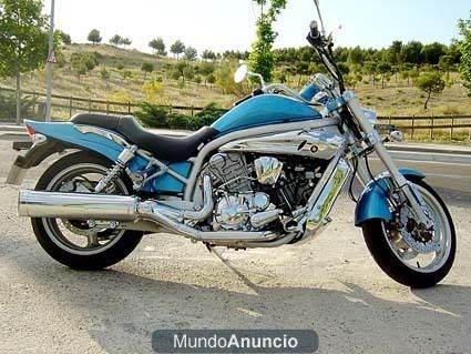 Hyosung Aquila GV650i