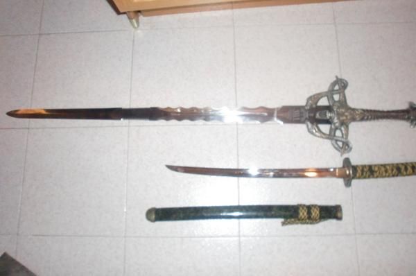 katana forjada y Espada Excalibur