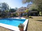 Chalet con 4 dormitorios se vende en Marbella, Costa del Sol - mejor precio | unprecio.es